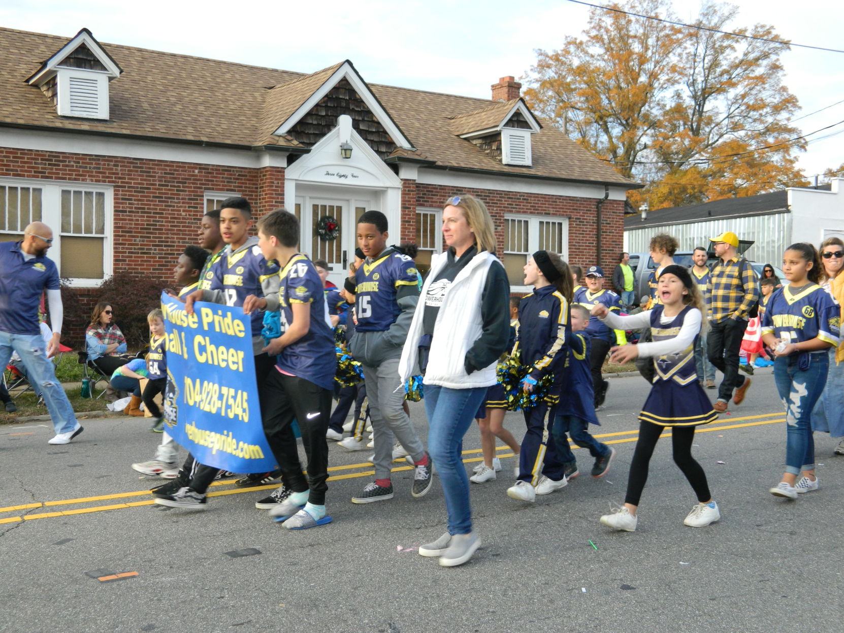 Mooresville Christmas Parade (402).JPG